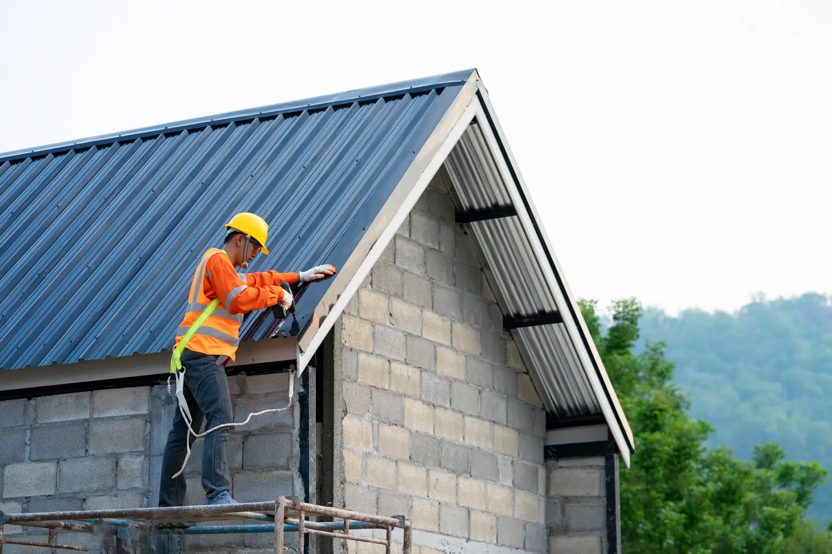 Roofing maintenance services